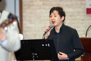  금요찬양집회 'The Call'