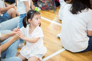  주일예배 영아부 '찬양율동축제'