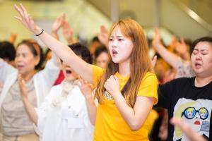  하계대성회 첫째날(찬양기도회)