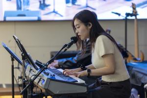  청년 2부 그루터기 선교회 추수감사주일