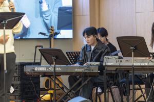  청년 2부 그루터기 선교회 추수감사주일